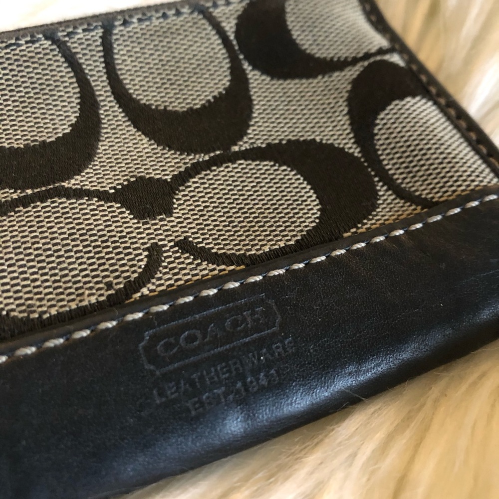 Coach wallet